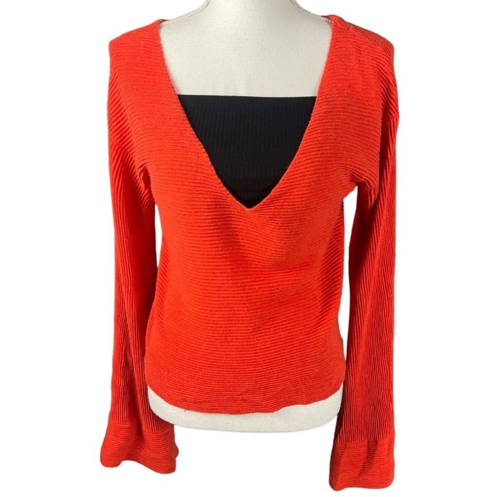 Free People Orange V neck Bell Sleeve Sweater Size Small